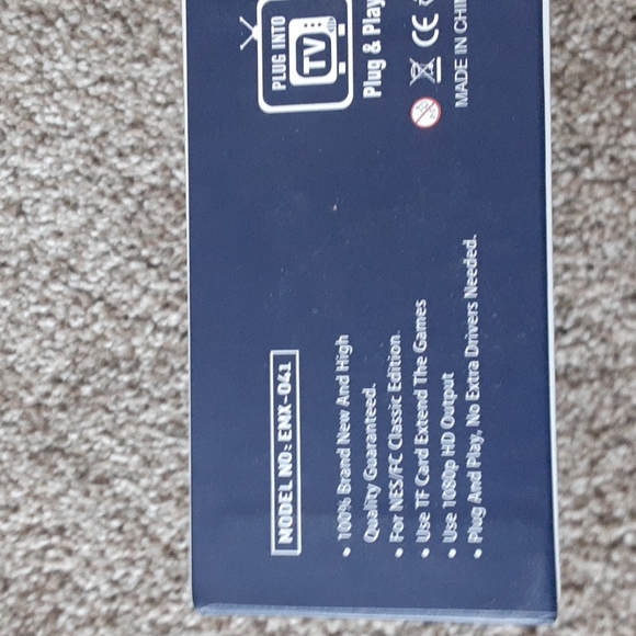 Mini NES box - Picture 2 of 2